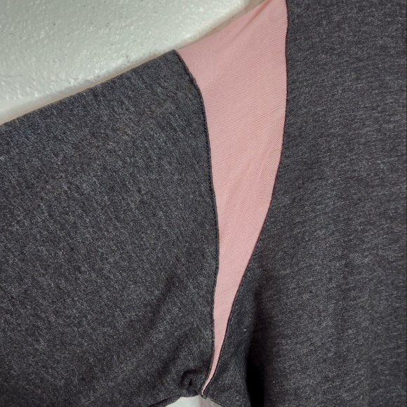 Pro Player Mesh & Criss-cross Detail Sweatshirt - Picture 5 of 6
